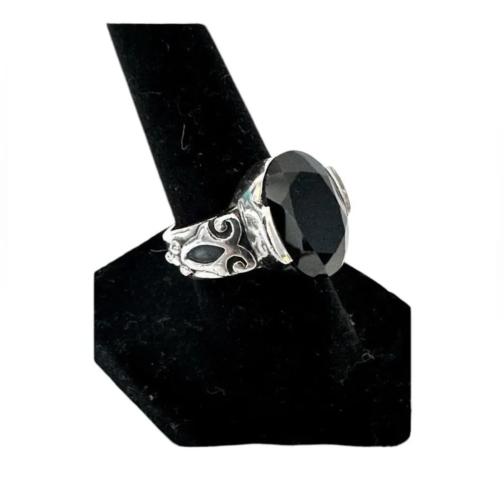 Silpada Retired R1410 Black Chalcedony Onyx Ring Size 6